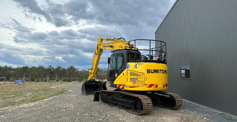 Axess heavy machine Sumitomo SH145X-6