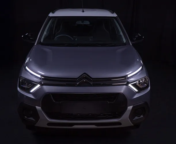 Citroen eC3 front view