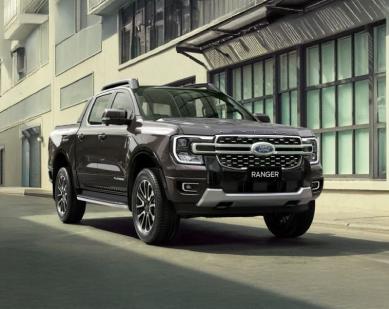 Ford Platinum - Axess 2025